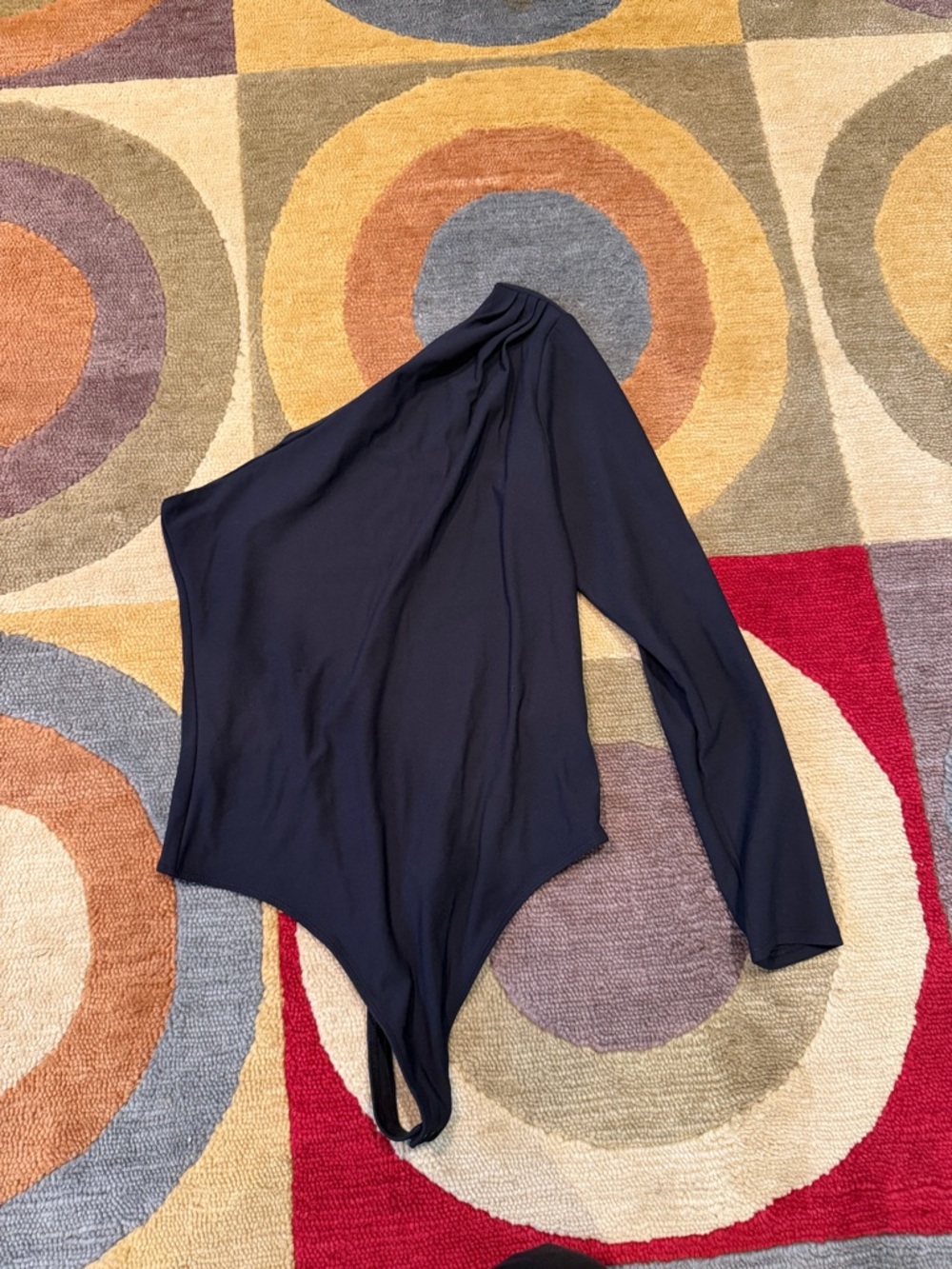 Abercrombie & Fitch Long Sleeve Crepe Asymmetrical One Shoulder Bodysuit Black